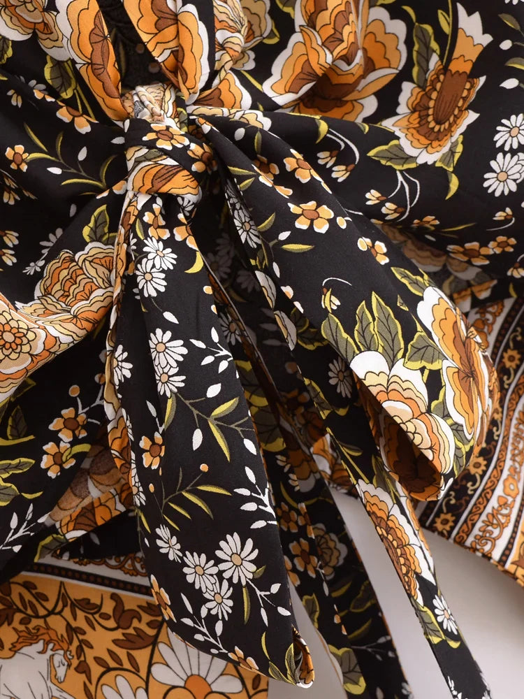 Dark Horse Boho Floral Print Crop Top