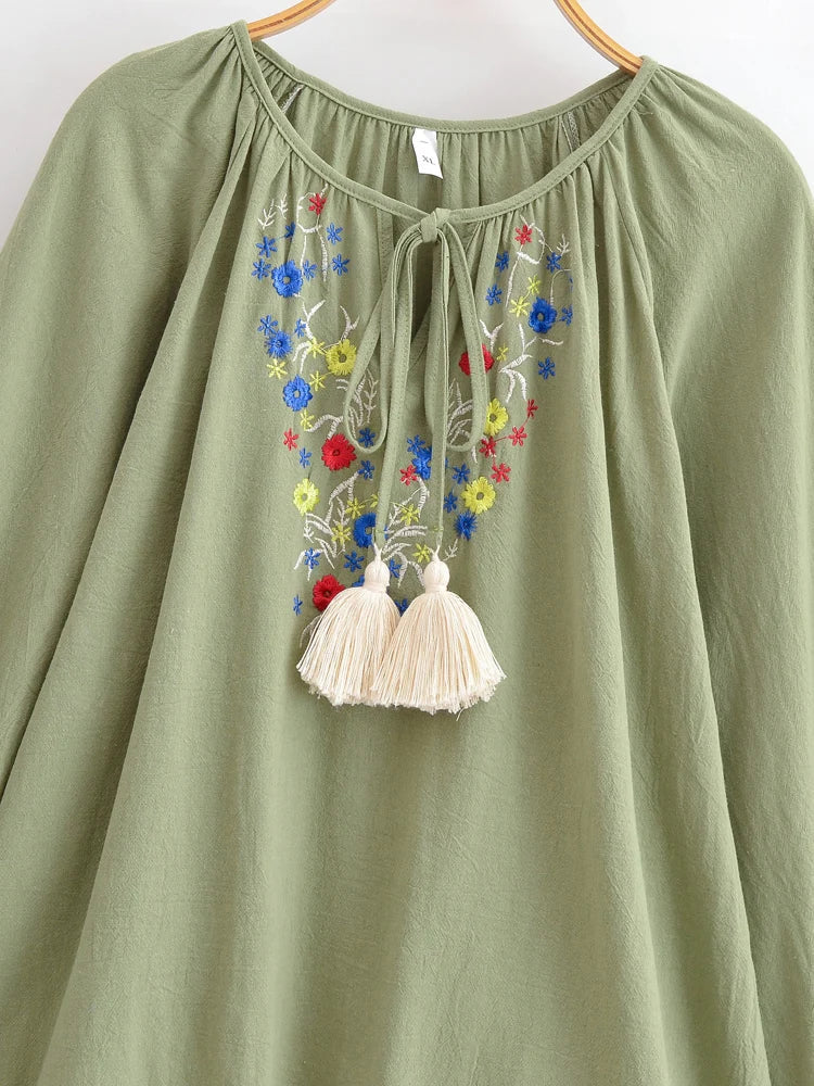 Sagebrush Wildflower Floral Embroidered Long Sleeve Blouse